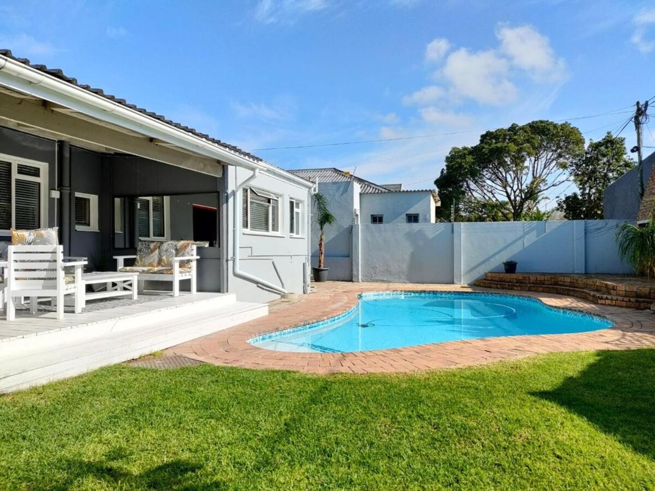 Luxury Living On Westview Villa Port Elizabeth Exterior photo