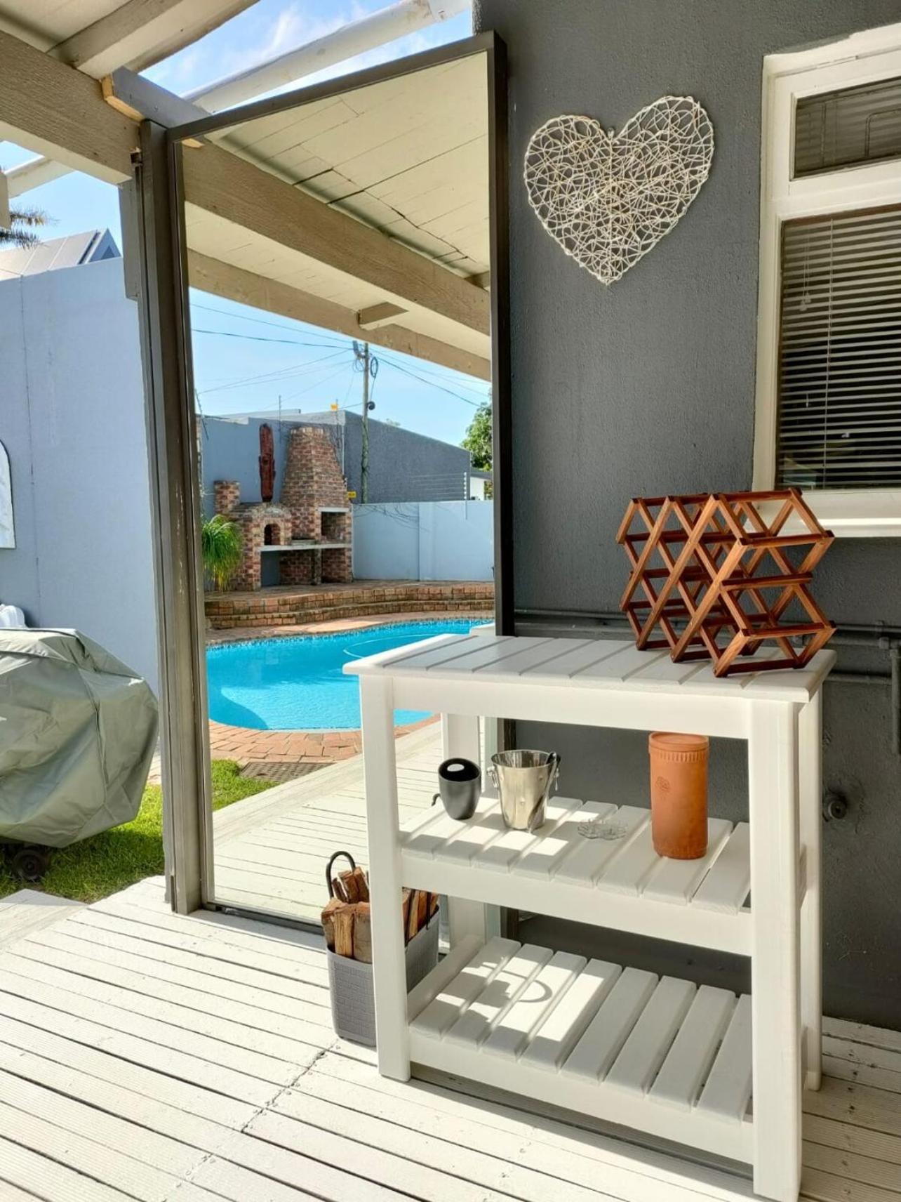 Luxury Living On Westview Villa Port Elizabeth Exterior photo